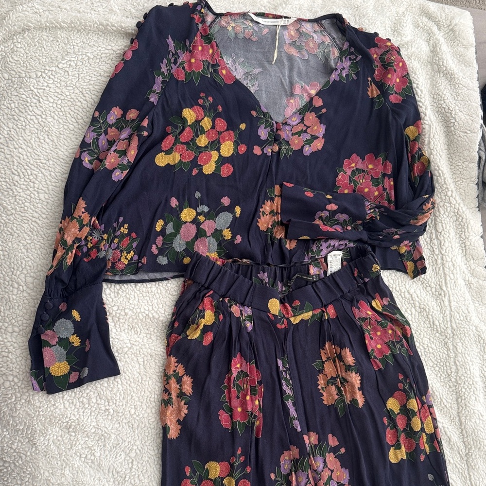 Floral Long Sleeve Top and Pants Set